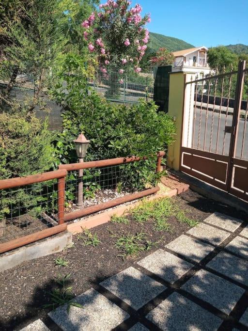 Loft Sotto Il Vulcano, Con Posto Auto Privato Цафферана-Етнеа Екстер'єр фото