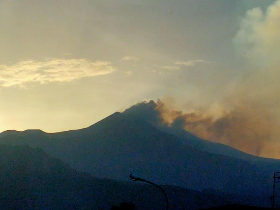 Loft Sotto Il Vulcano, Con Posto Auto Privato Цафферана-Етнеа Екстер'єр фото
